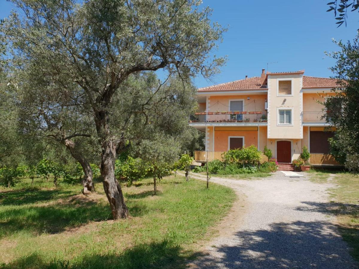 Bed and Breakfast L'Oasi Auletta Екстер'єр фото