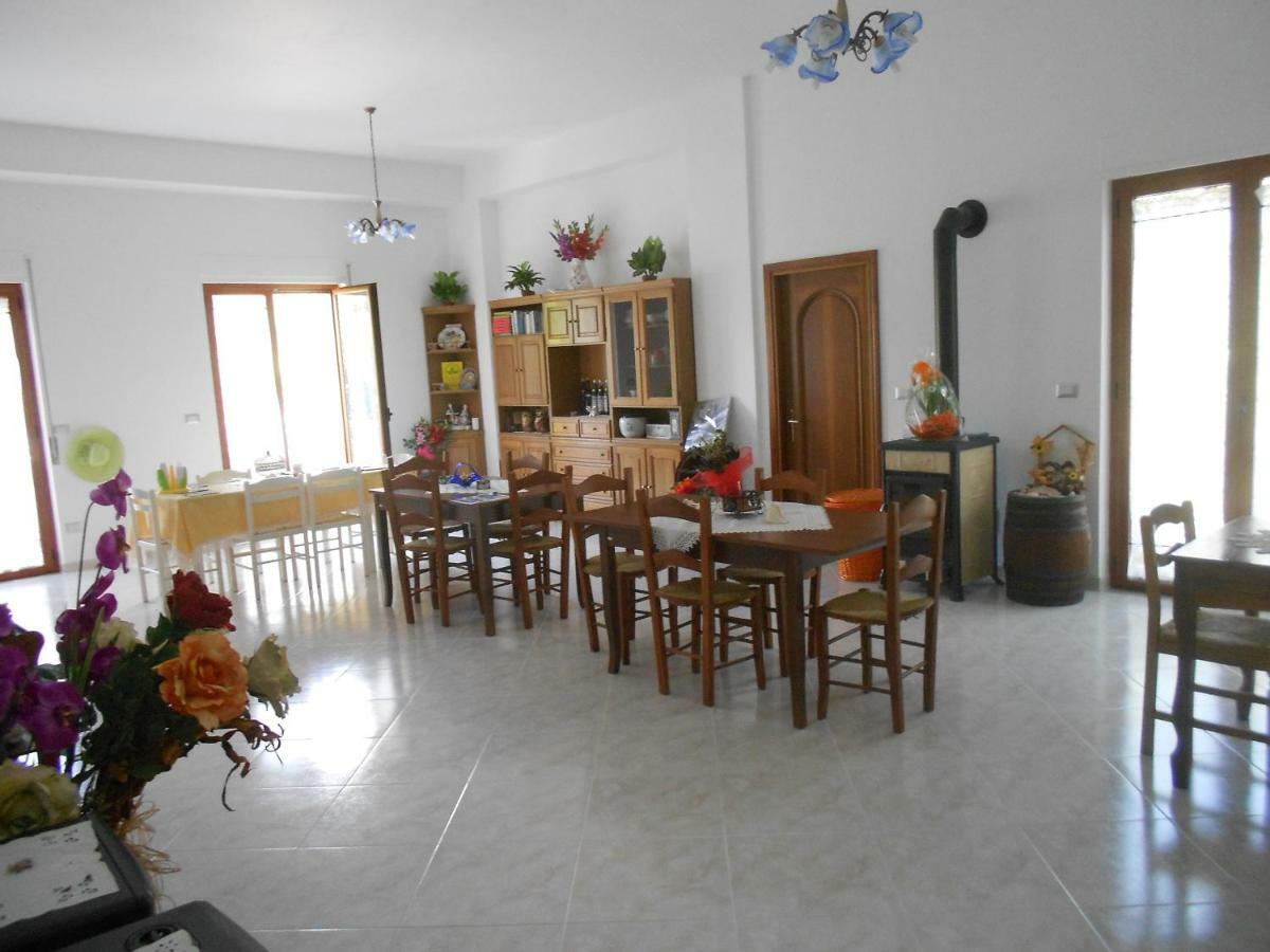 Bed and Breakfast L'Oasi Auletta Екстер'єр фото